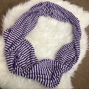 🎀 2 FOR $20 🎀 Purple White Strip Infinity Scarf